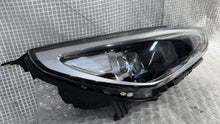 Laden Sie das Bild in den Galerie-Viewer, Frontscheinwerfer Hyundai I30 Rechts Scheinwerfer Headlight SCH4681746273nm