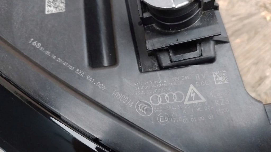 Frontscheinwerfer Audi A1 8xa 8XA941006 Rechts Scheinwerfer Headlight