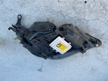 Load image into Gallery viewer, Frontscheinwerfer BMW E60 E61 63127177751 Xenon Links Scheinwerfer Headlight SCH6746011958dt