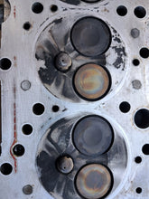 Laden Sie das Bild in den Galerie-Viewer, Zylinderkopf Mercedes-Benz W140 W124 6030161801 Diesel Unkomplett