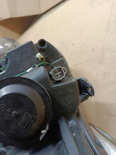 Laden Sie das Bild in den Galerie-Viewer, Frontscheinwerfer Citroën C1 II 90026272 81150-0H170 Links Headlight SCH2376909444ti