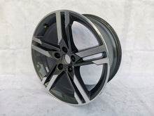 Load image into Gallery viewer, 1x Alufelge 18 Zoll 8.0&quot; 5x112 40ET Glanz Silber 8W0601025 Audi A4 Rim Wheel