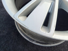 Load image into Gallery viewer, 1x Alufelge 17 Zoll 7.0" 5x112 39ET Glanz Silber 7N5601025 Seat Alhambra FEL9164275906kc