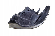 Laden Sie das Bild in den Galerie-Viewer, Frontscheinwerfer Mazda Mpv II P3814R Rechts Scheinwerfer Headlight