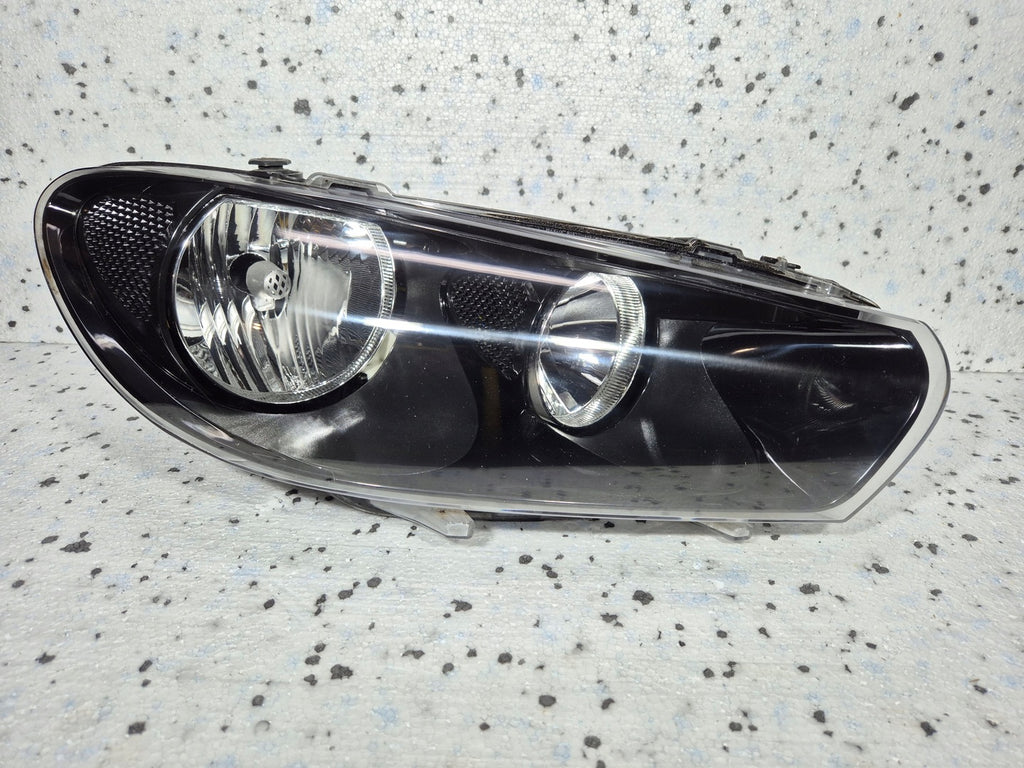Frontscheinwerfer VW Scirocco 89319959 Ein Satz Scheinwerfer Headlight