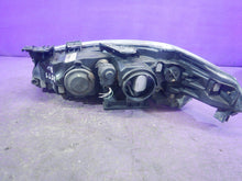 Laden Sie das Bild in den Galerie-Viewer, Frontscheinwerfer Renault Laguna II 8200354743 Xenon Rechts Headlight SCH8615795014tm