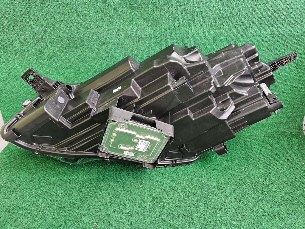 Frontscheinwerfer Ford Kuga LV4B-13E016-AN Rechts Scheinwerfer Headlight SCH4262962908ja