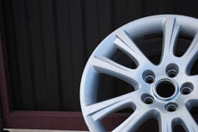 Laden Sie das Bild in den Galerie-Viewer, 1x Alufelge 17 Zoll 7.0" 5x112 1Z0601025L Skoda Octavia Rim Wheel FEL8865386989lm
