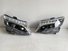 Laden Sie das Bild in den Galerie-Viewer, Frontscheinwerfer Mercedes-Benz Vito W447 A4479069800 Rechts Headlight SCH6479861788gd