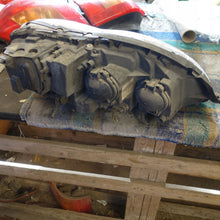 Laden Sie das Bild in den Galerie-Viewer, Frontscheinwerfer Mercedes-Benz W220 0301178273 Links Scheinwerfer Headlight SCH8635341392ws