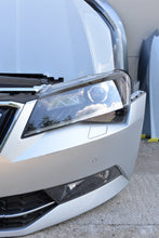 Laden Sie das Bild in den Galerie-Viewer, Frontscheinwerfer Skoda Superb III 3V1941017A Full LED Rechts oder Links
