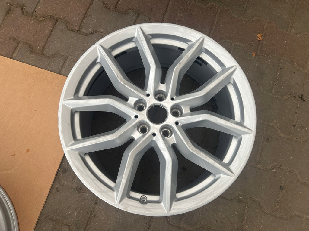 1x Alufelge 19 Zoll 9.0" 5x112 38ET Glanz Silber 6880685 BMW G05 Rim Wheel FEL7310047095um