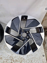 Load image into Gallery viewer, 1x Alufelge 18 Zoll 7.5" 5x112 50ET 10A601025G VW Id.3 Rim Wheel FEL8971809141gz