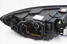 Load image into Gallery viewer, Frontscheinwerfer Volvo S40 II 31299587 0301237271 Xenon Links Headlight SCH7897630600tf