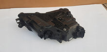 Laden Sie das Bild in den Galerie-Viewer, Frontscheinwerfer Skoda Superb III 3V1941015D Full LED Links Headlight