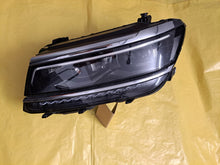 Laden Sie das Bild in den Galerie-Viewer, Frontscheinwerfer VW Tiguan 5NB941081E Full LED Links Scheinwerfer Headlight SCH2583686992pw