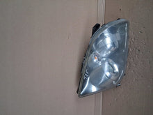 Load image into Gallery viewer, Frontscheinwerfer Toyota Avensis Rechts Scheinwerfer Headlight SCH7114357306fq