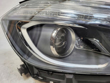 Laden Sie das Bild in den Galerie-Viewer, Frontscheinwerfer Mercedes-Benz W176 A1768200661 Xenon Rechts Headlight SCH1459753172bo