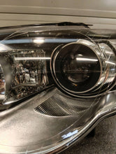 Laden Sie das Bild in den Galerie-Viewer, Frontscheinwerfer VW Passat 3C0941751K Links Scheinwerfer Headlight SCH9017884192za