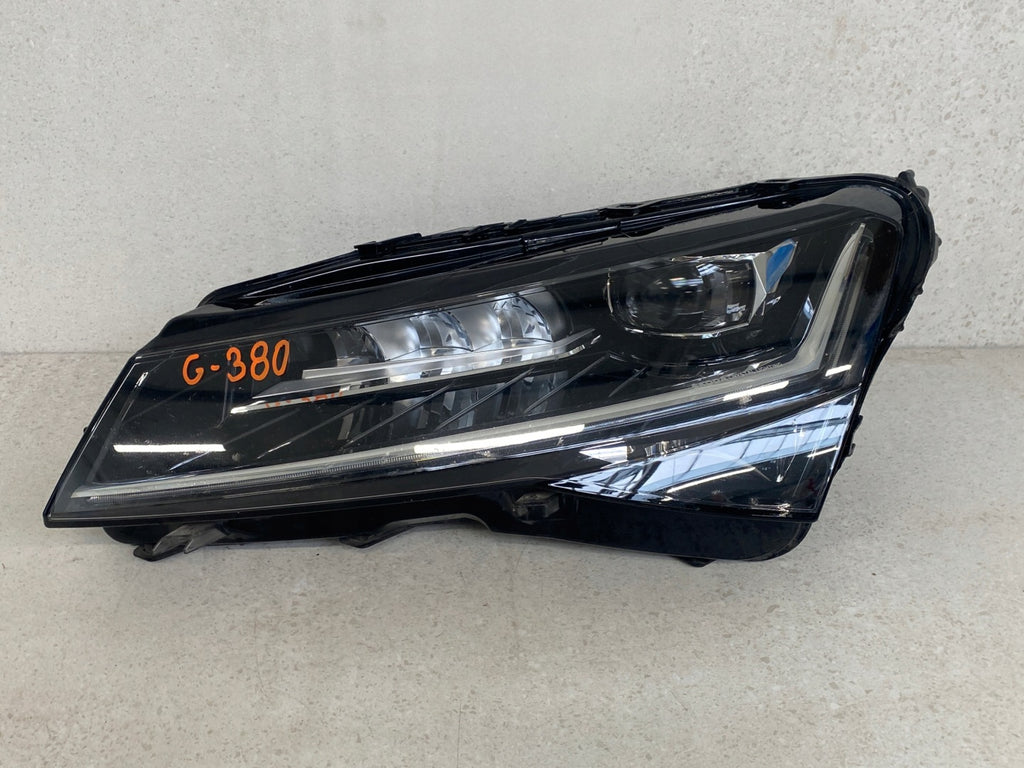 Frontscheinwerfer Skoda III 3V1941015 Links Scheinwerfer Headlight SCH8237817320rw