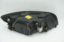 Laden Sie das Bild in den Galerie-Viewer, Frontscheinwerfer Volvo V50 30698885 Links Scheinwerfer Headlight SCH3487361820gf
