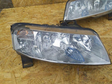Laden Sie das Bild in den Galerie-Viewer, Frontscheinwerfer Fiat Stilo 517127160 Ein Stück (Rechts oder Links) Headlight