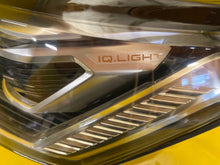 Laden Sie das Bild in den Galerie-Viewer, Frontscheinwerfer VW T7 7T1941081 LED Links Scheinwerfer Headlight