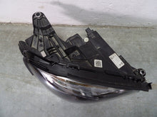 Laden Sie das Bild in den Galerie-Viewer, Frontscheinwerfer Mercedes-Benz W213 A2139067606 Rechts Scheinwerfer Headlight SCH6024573644ay