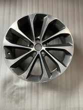 Laden Sie das Bild in den Galerie-Viewer, 1x Alufelge 19 Zoll 7.5&quot; 5x108 44ET Glanz Graphit LX7M-1007-CA Jaguar Xe