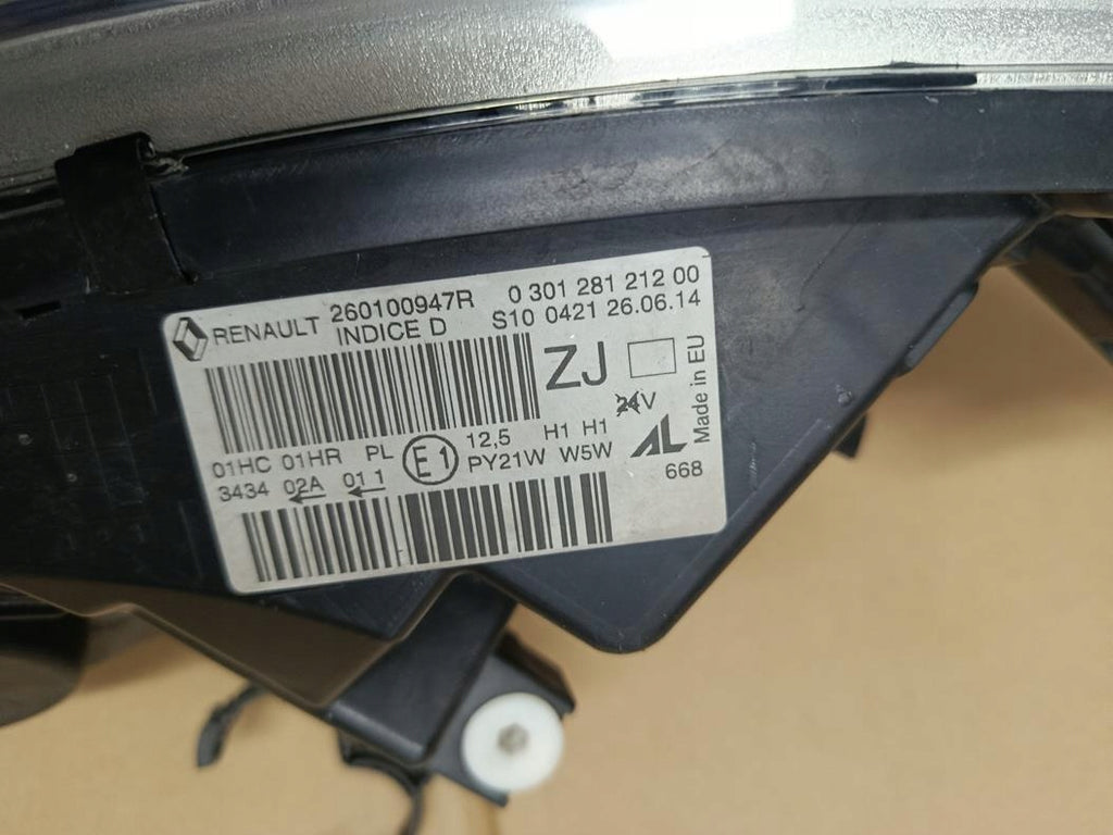 Frontscheinwerfer Renault Captur 260100947R Rechts Scheinwerfer Headlight SCH6815726035lx