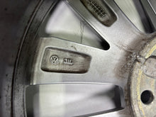 Load image into Gallery viewer, 1x Alufelge 17 Zoll 7.0" 5x112 2GA601025K VW T-Roc I Rim Wheel FEL2626517154fu