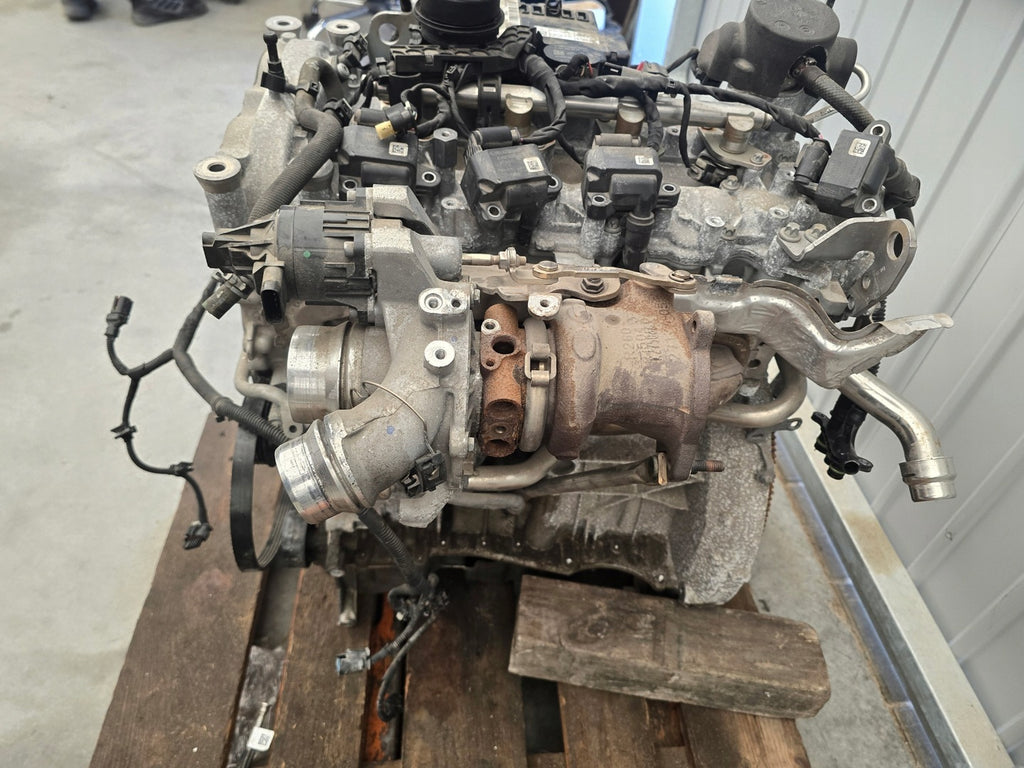 Motor Mercedes-Benz Gla H247 247 2020 Benzin Engine Unkomplett