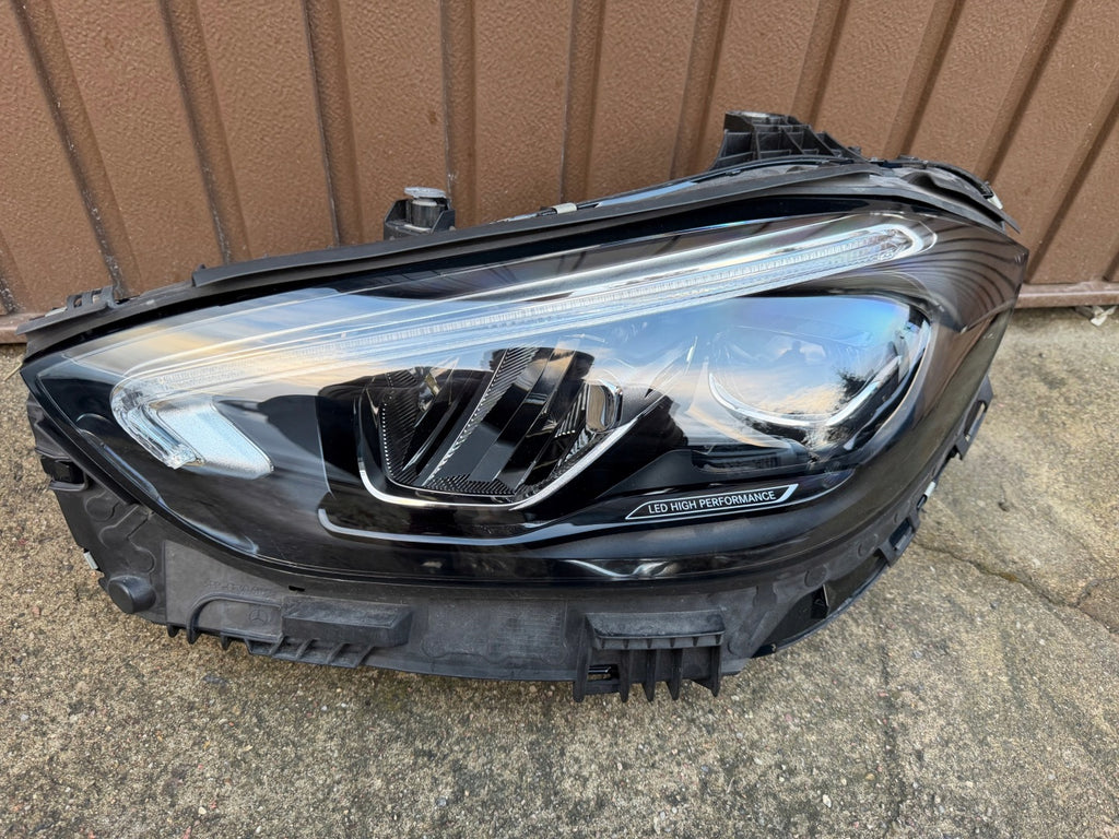 Frontscheinwerfer Mercedes-Benz W206 A2069063903 Links Scheinwerfer Headlight SCH6876731735et