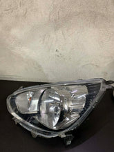 Laden Sie das Bild in den Galerie-Viewer, Frontscheinwerfer Mitsubishi Space W Star 8301C193 Links Scheinwerfer Headlight SCH3913783776qu