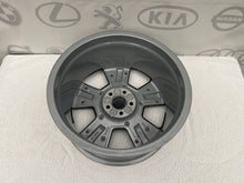 Laden Sie das Bild in den Galerie-Viewer, 4x Alufelge 17 Zoll 7.5" 5x100 46ET Glanz Silber 82A601025H Audi Rim Wheel FEL6393954723ev
