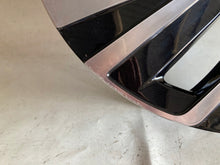 Load image into Gallery viewer, 1x Alufelge 21 Zoll 9.0" 5x112 42ET Glanz Silber 11A601025T VW Id.4 Rim Wheel FEL8129794171fw