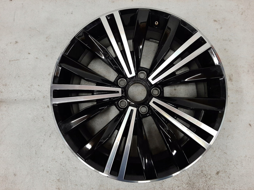 1x Alufelge 18 Zoll 7.0" 5x112 43ET 5NA601025AB VW Tiguan Rim Wheel FEL4991855959cm