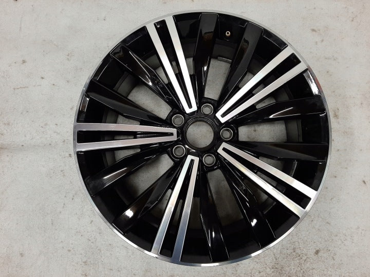 1x Alufelge 18 Zoll 7.0" 5x112 43ET 5NA601025AB VW Tiguan Rim Wheel FEL4991855959cm