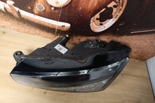 Laden Sie das Bild in den Galerie-Viewer, Frontscheinwerfer Skoda Scala 657941015 LED Links Scheinwerfer Headlight SCH6649752057ss