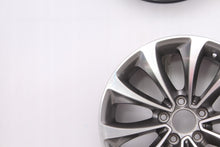 Load image into Gallery viewer, 1x Alufelge 18 Zoll 8.0" 5x120 30ET 6360578 BMW 1 Rim Wheel FEL4342881848uf
