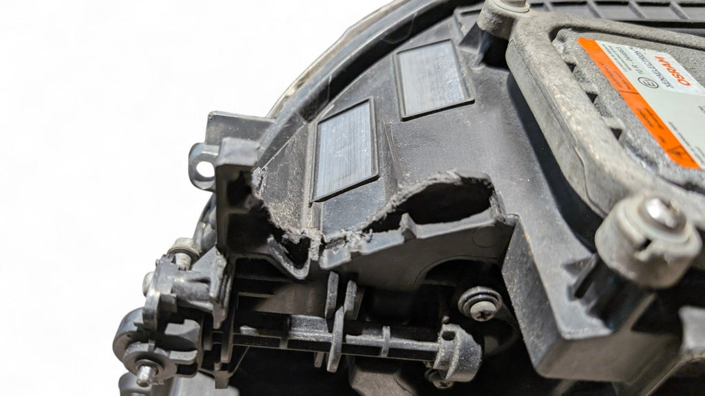 Frontscheinwerfer Mercedes-Benz A9618206739 Rechts Scheinwerfer Headlight SCH8123843992sd
