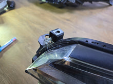 Load image into Gallery viewer, Frontscheinwerfer Toyota W3049 Links Scheinwerfer Headlight SCH3864719971rv