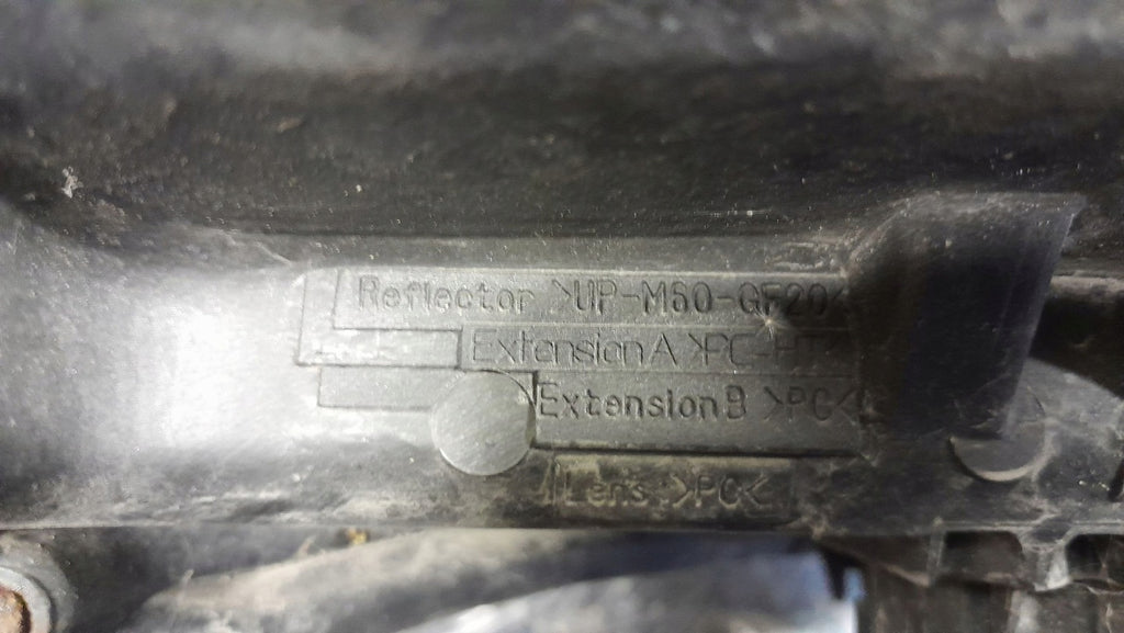 Frontscheinwerfer Toyota Avensis Ein Stück (Rechts oder Links) Headlight SCH7074452388pf