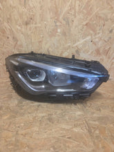Laden Sie das Bild in den Galerie-Viewer, Frontscheinwerfer Mercedes-Benz Cla X118 C118 A1189062600 LED Rechts Headlight SCH8703084297wt