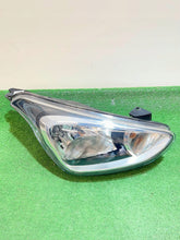 Laden Sie das Bild in den Galerie-Viewer, Frontscheinwerfer Hyundai I10 92102-B9000 Rechts Scheinwerfer Headlight SCH7175619359dy