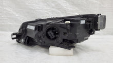 Laden Sie das Bild in den Galerie-Viewer, Frontscheinwerfer Skoda Superb III 3V1941016B-KUD LED Rechts Headlight