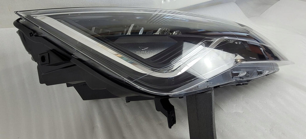 Frontscheinwerfer Seat Leon Rechts Scheinwerfer Headlight SCH8010933619ki