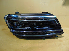 Load image into Gallery viewer, Frontscheinwerfer VW Tiguan 5NB941082A LED Rechts Scheinwerfer Headlight