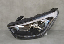 Laden Sie das Bild in den Galerie-Viewer, Frontscheinwerfer Hyundai Ix35 Xenon Links Scheinwerfer Headlight SCH8286230954km