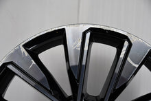 Laden Sie das Bild in den Galerie-Viewer, 1x Alufelge 19 Zoll 7.0" 5x114.3 32ET Glanz 403004873R Renault Rim Wheel FEL9822967134sa